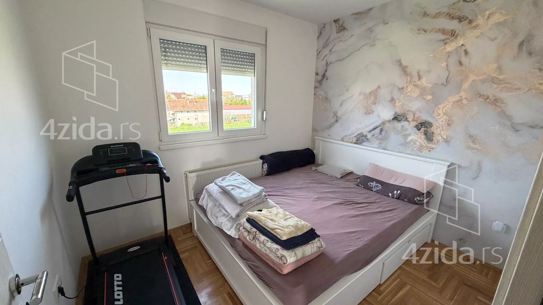 Dvoiposoban stan | 4zida