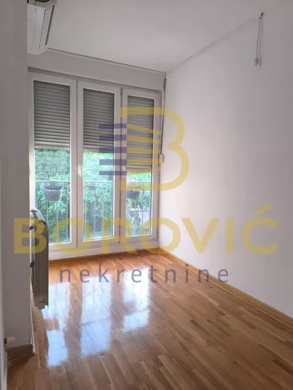 Slavujev Venac | 4zida.rs