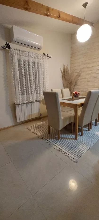 Jelenov Žleb | 4zida.rs