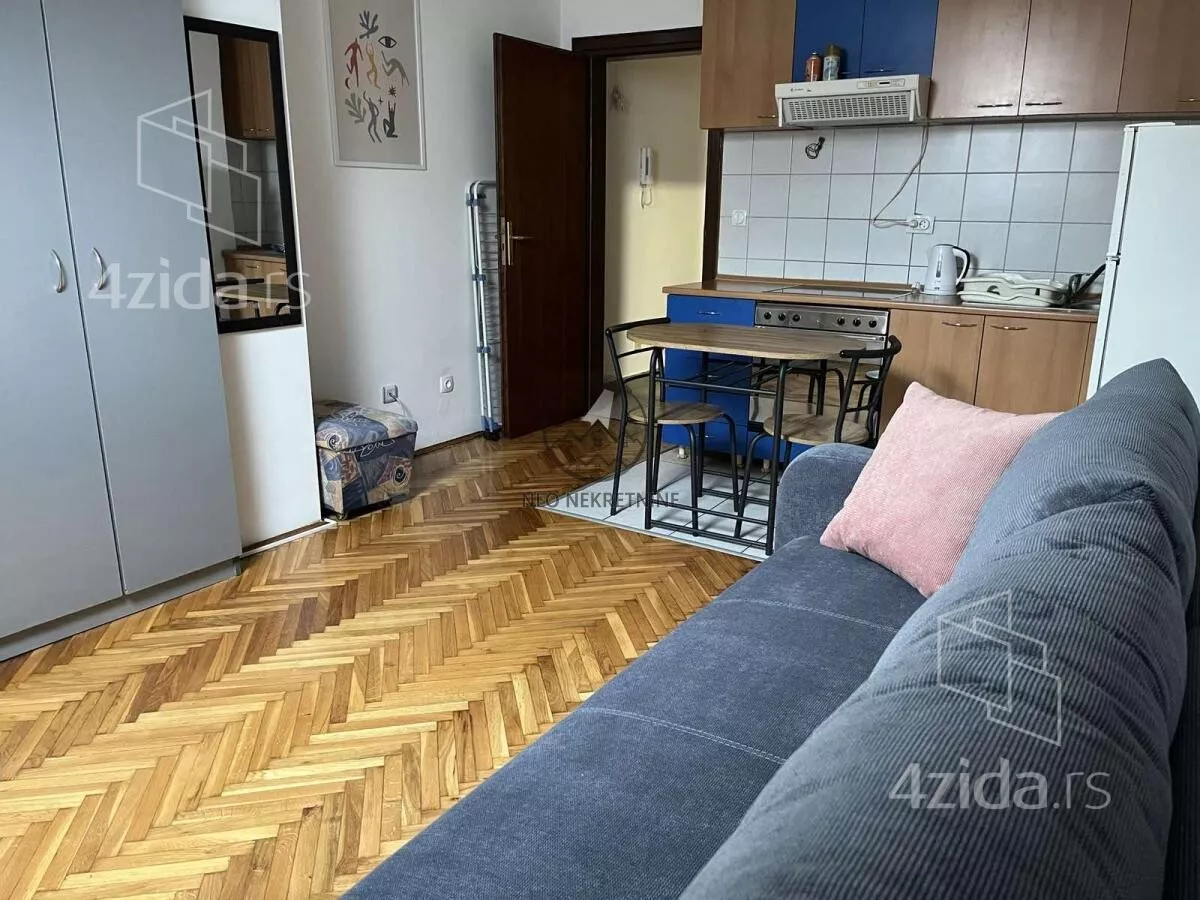 Garsonjera | 4zida