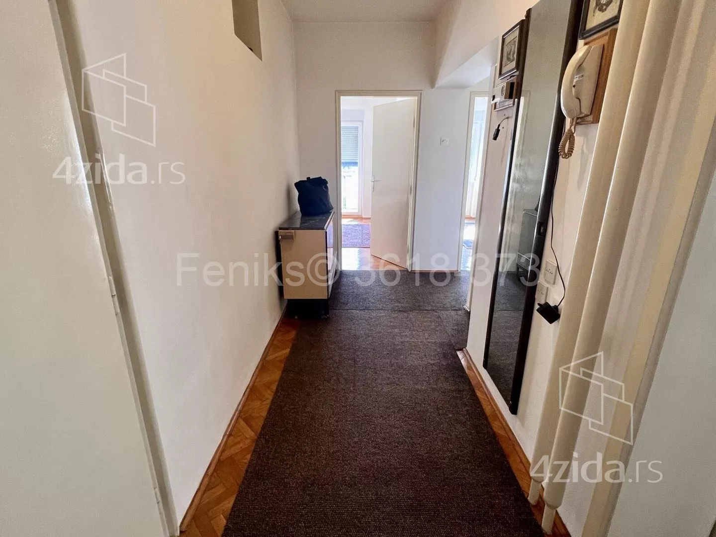 Četvoroiposoban stan | 4zida