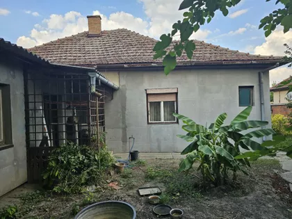 Mali Radanovac | 4zida.rs