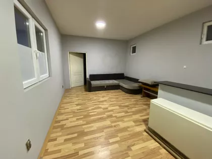 Mira 186 | 4zida.rs