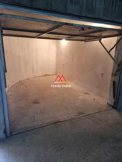 Gundulićeva | 4zida.rs