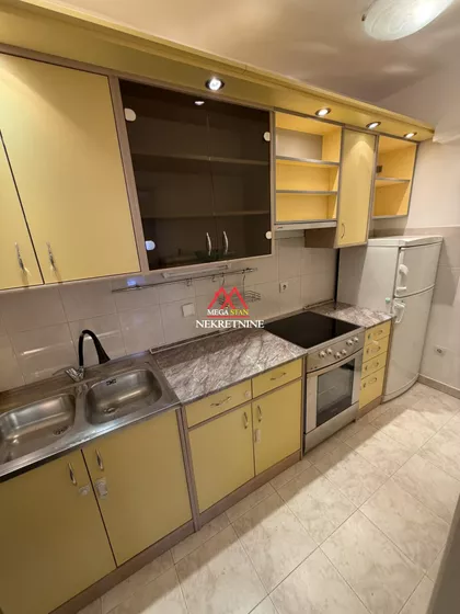 Jovana Subotića | 4zida.rs