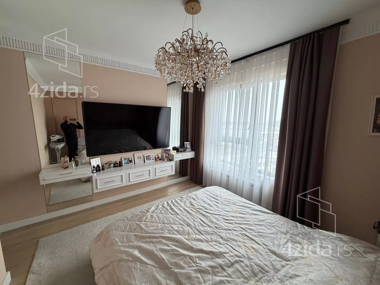 Troiposoban stan | 4zida