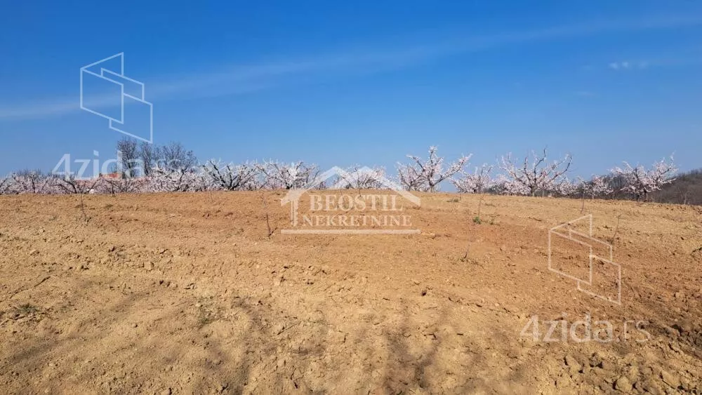 Građevinsko zemljište | 4zida