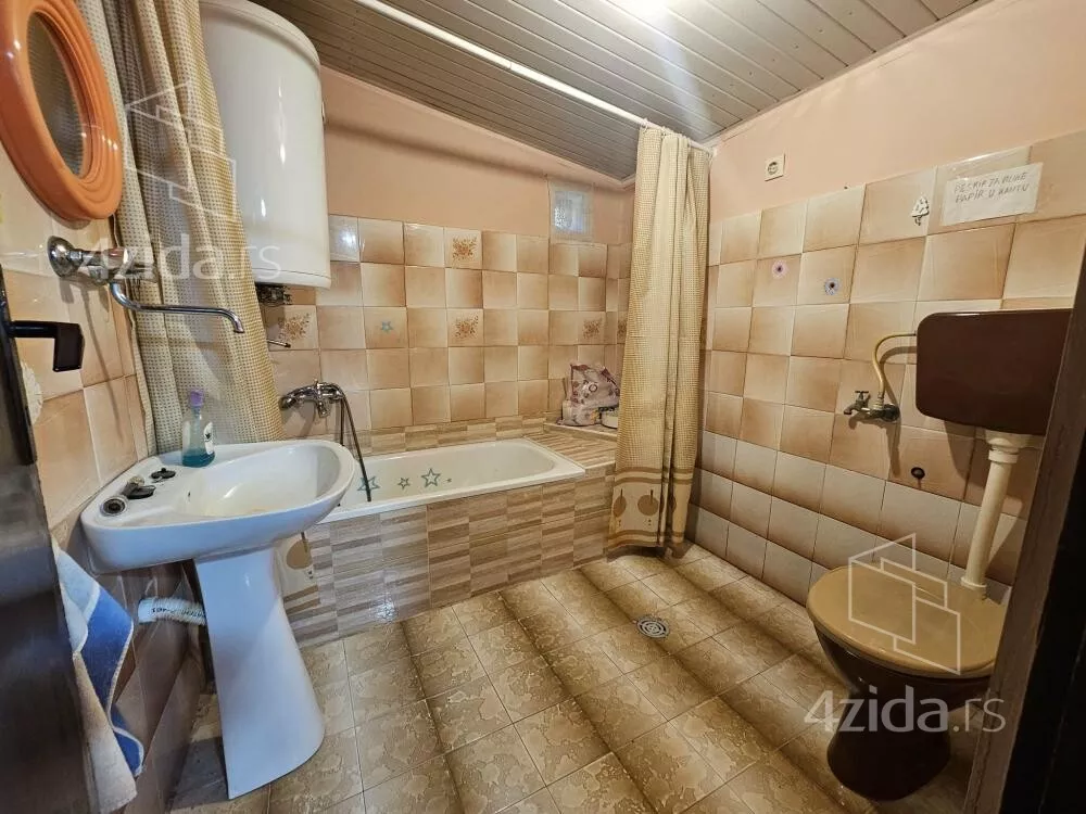 Kuća | 4zida