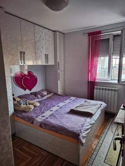 Vladimira Mitrovića 6v | 4zida.rs