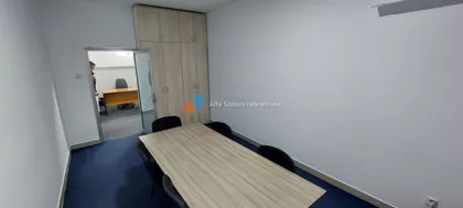 Vukov Spomenik | 4zida.rs