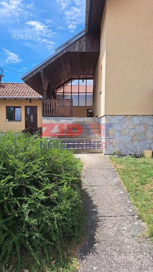 2-etažna kuća | 4zida