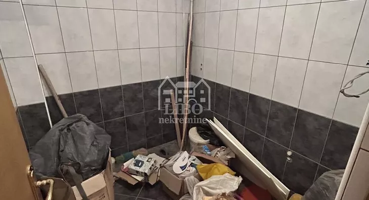 4-etažna kuća | 4zida