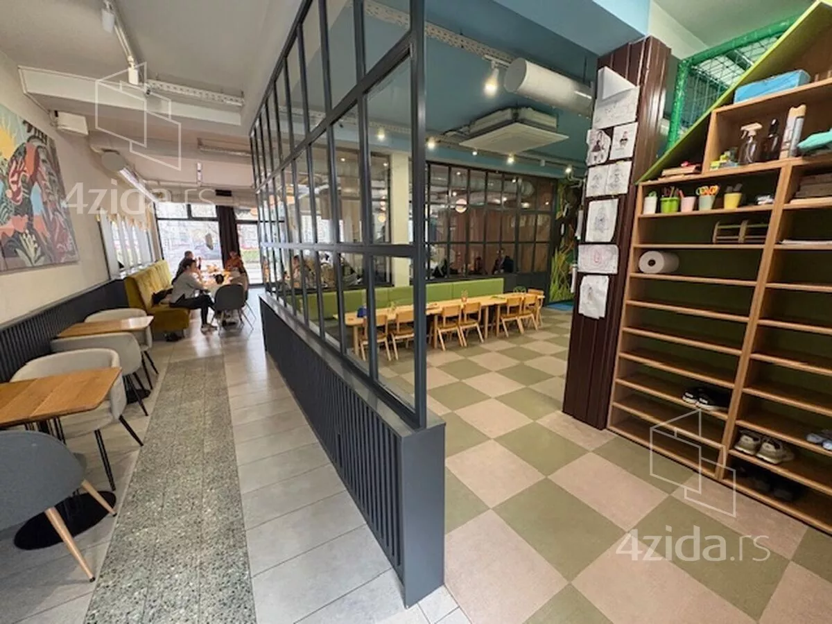 Ugostiteljski objekat | 4zida