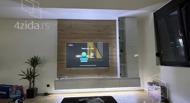 Troiposoban stan | 4zida