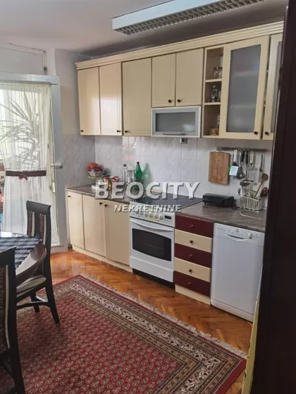 Branislava Borote | 4zida.rs