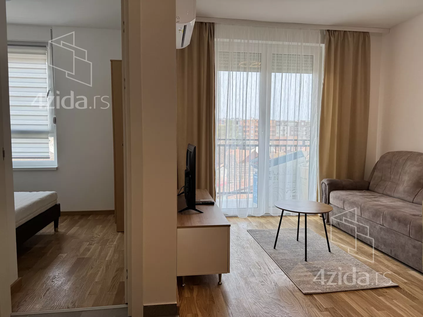 Jednoiposoban stan | 4zida