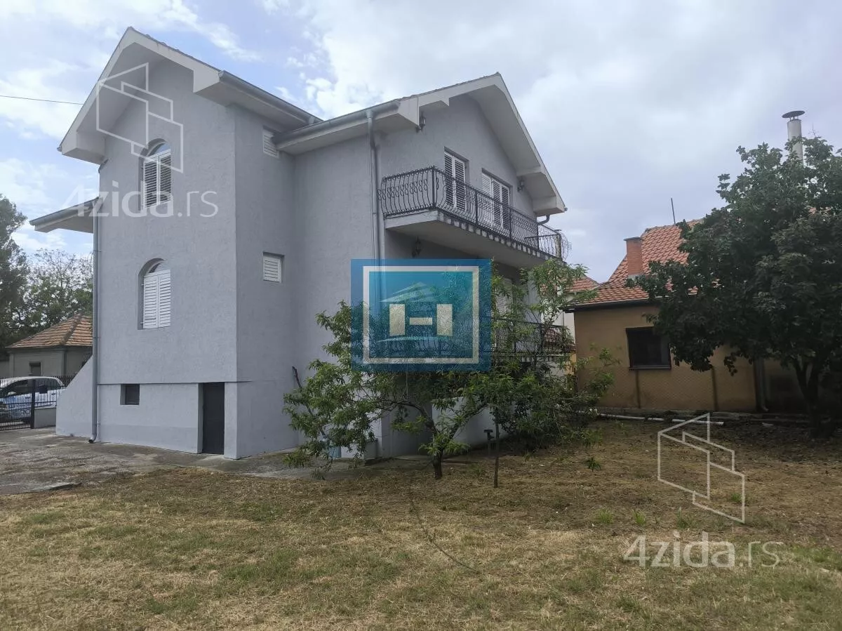 Kuća | 4zida