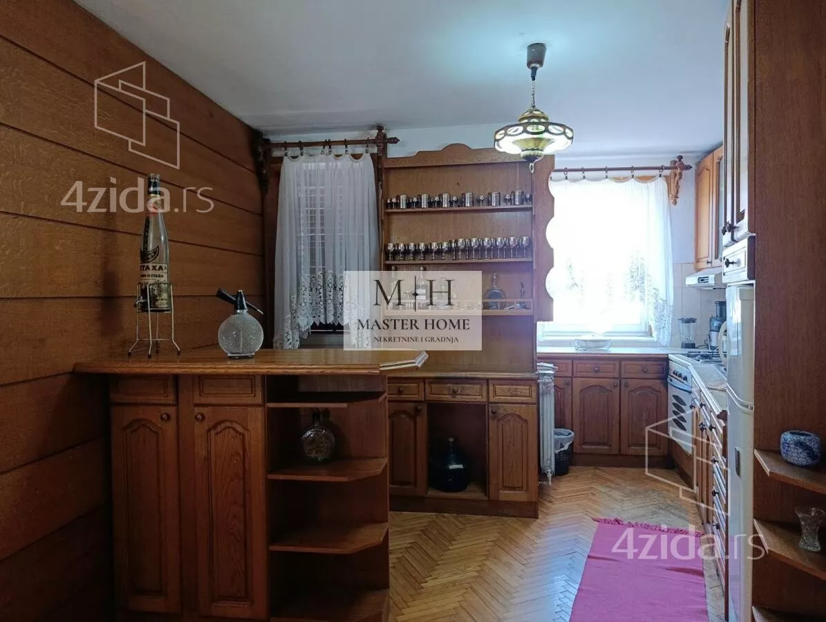 Kuća | 4zida