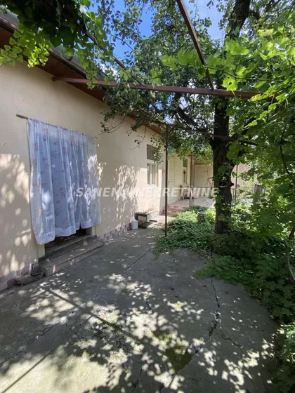 Lugovo | 4zida.rs