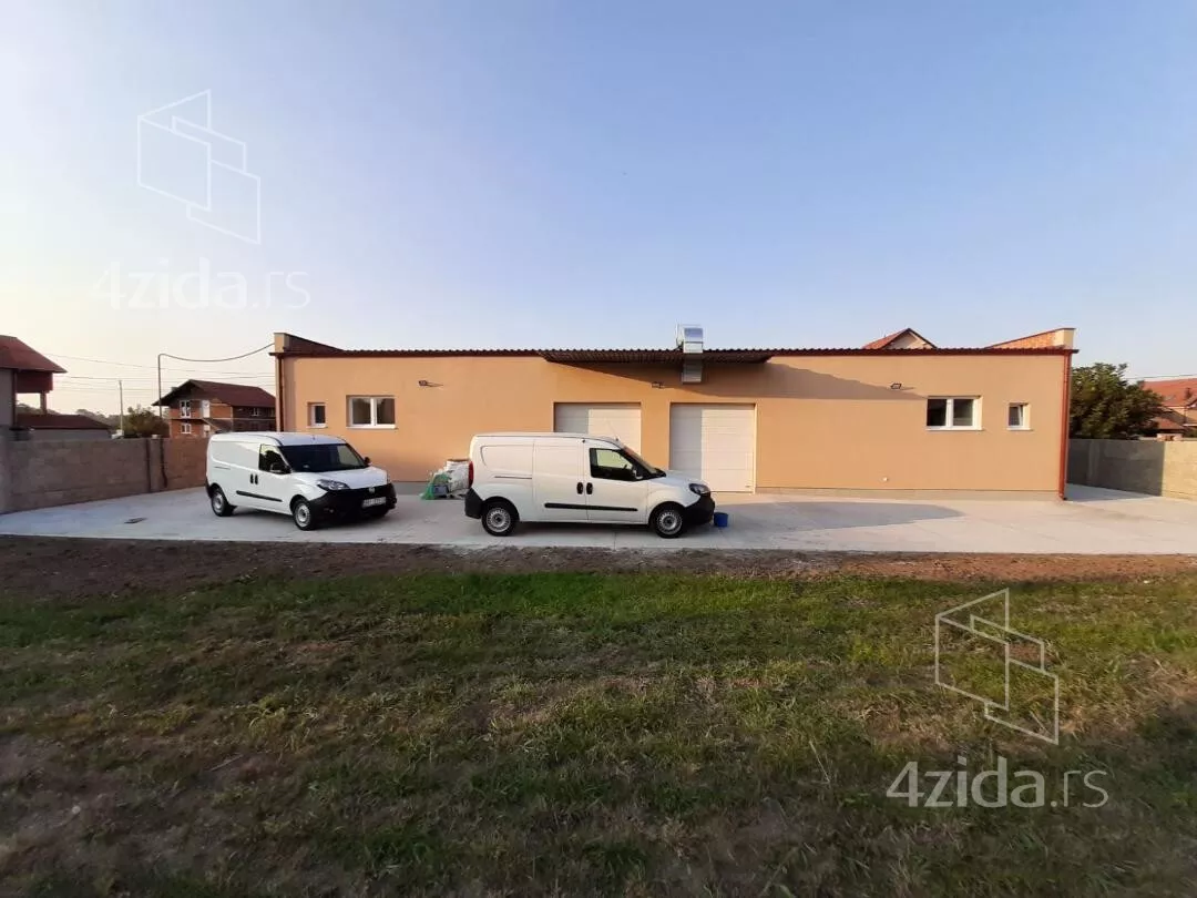 Poslovni prostor | 4zida