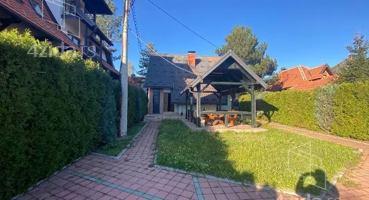 3-etažna kuća | 4zida