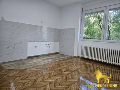 MIŠE DIMITRIJEVIĆA | 4zida.rs