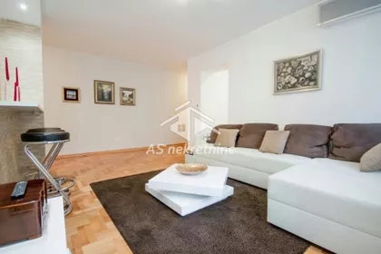 Andrićev Venac | 4zida.rs