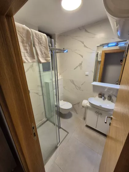 Panta Mijailovića 30B | 4zida.rs