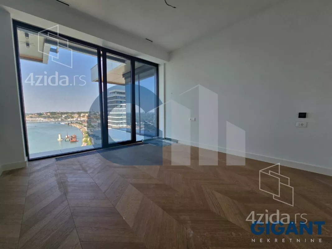 Petosoban stan | 4zida