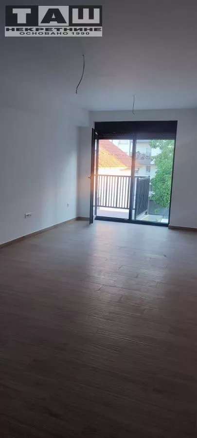 Vašarište | 4zida.rs