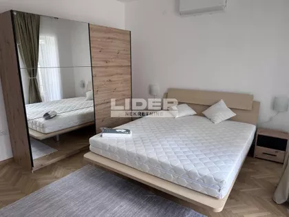 Sitnička | 4zida.rs