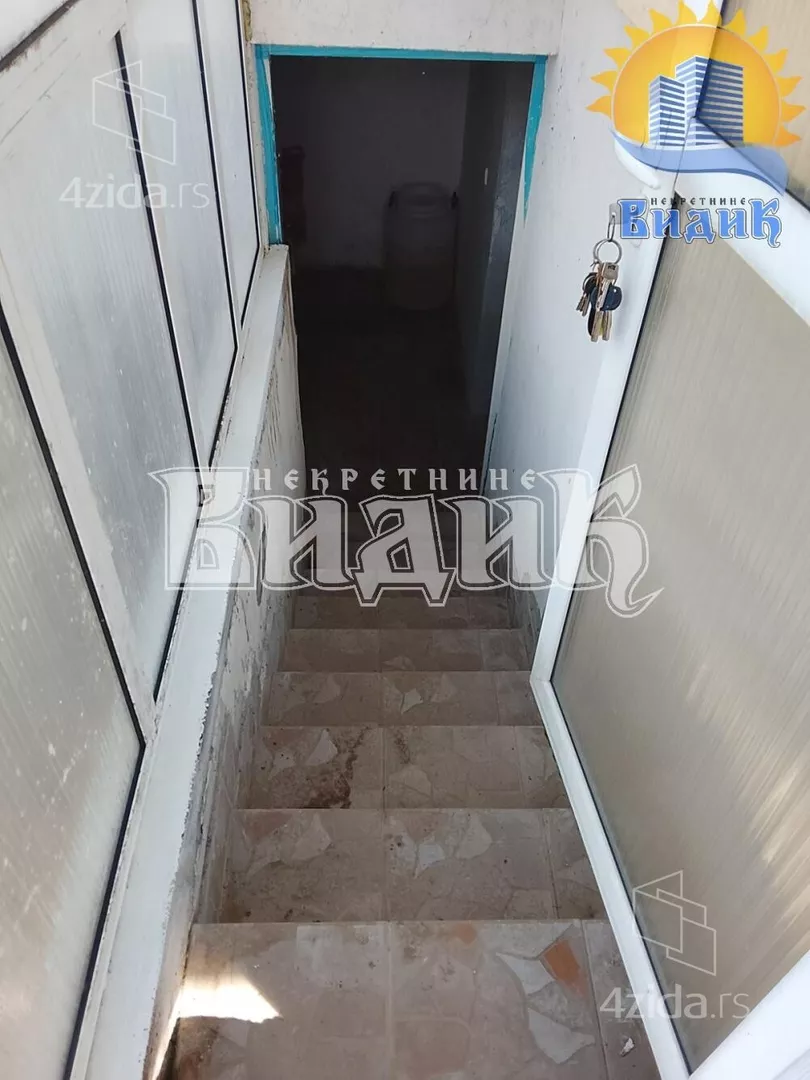 4-etažna kuća | 4zida