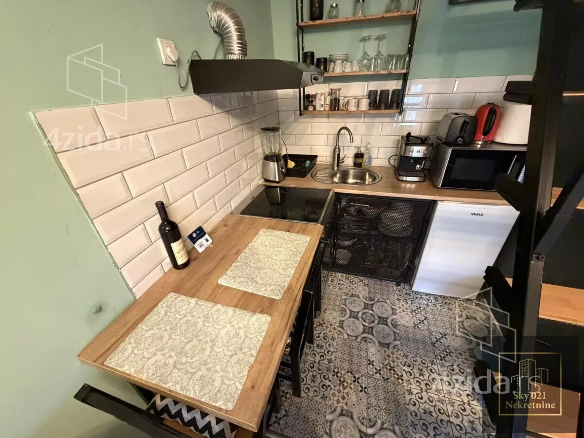 Dvoiposoban stan | 4zida