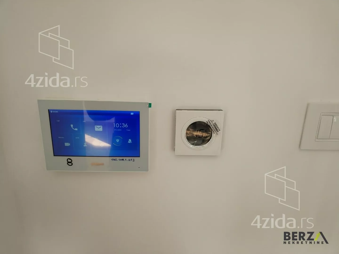 Četvoroiposoban stan | 4zida