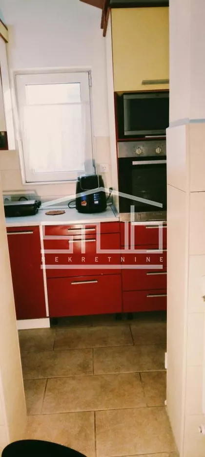Banovo Brdo | 4zida.rs