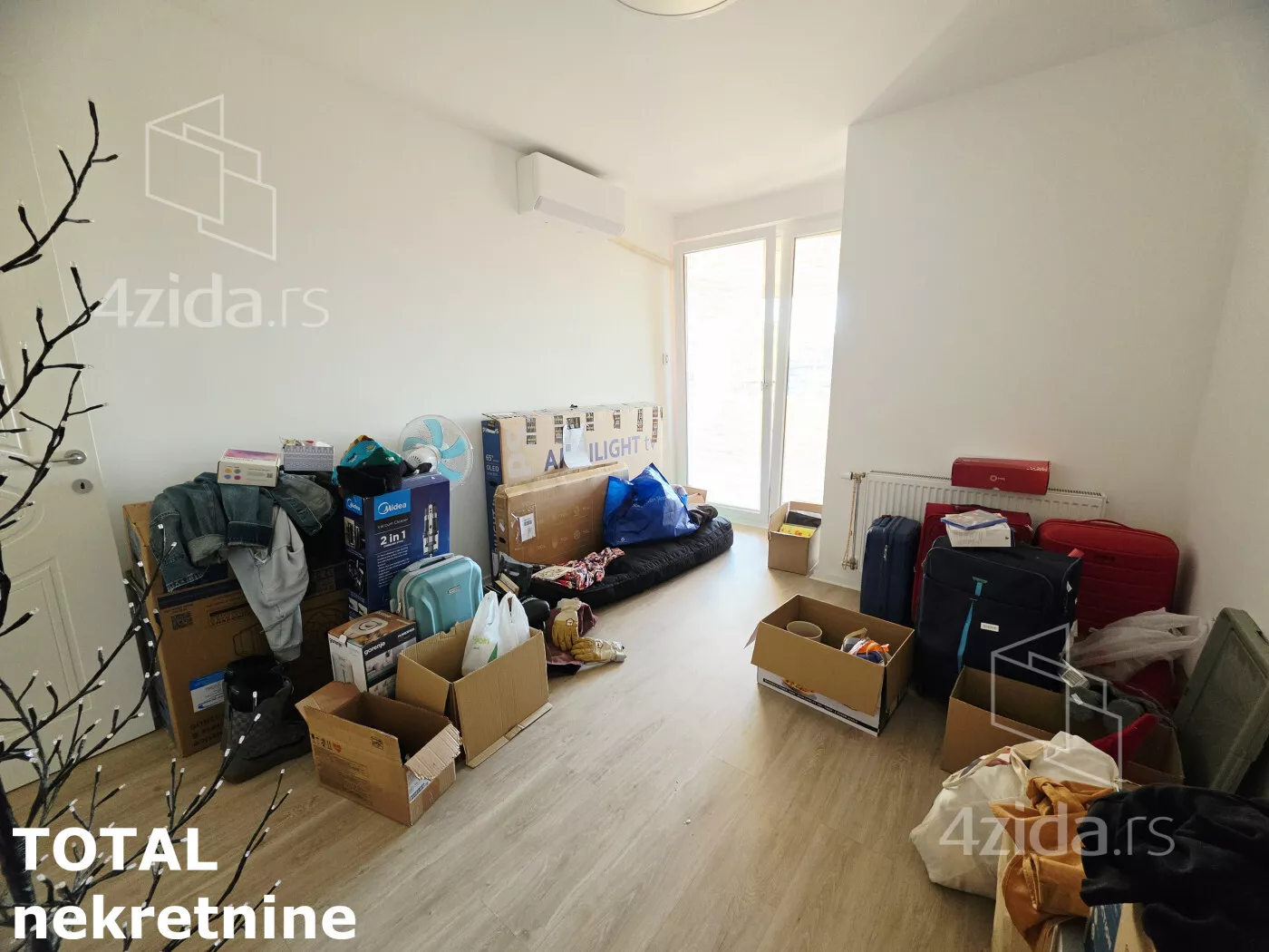 Troiposoban stan | 4zida