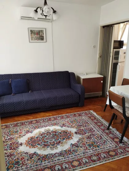 Kneza Višeslava 8 | 4zida.rs