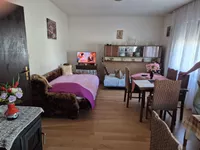 Batajnica, Zemun opština, Beograd | 4zida.rs