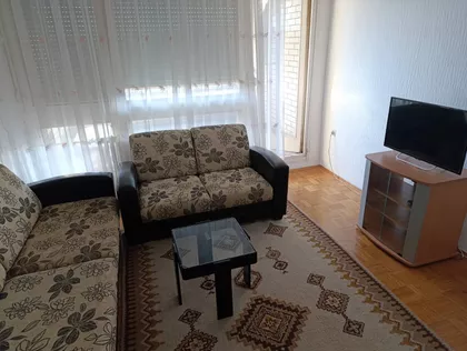 Trg Fontana | 4zida.rs