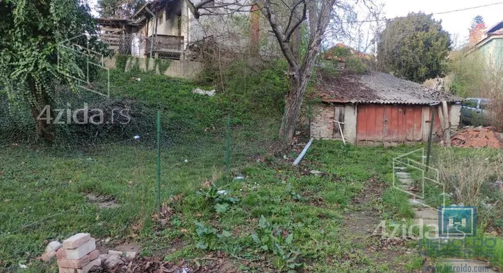 Poslovna zgrada | 4zida