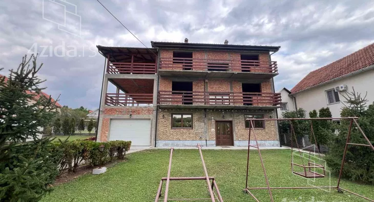 4-etažna kuća | 4zida