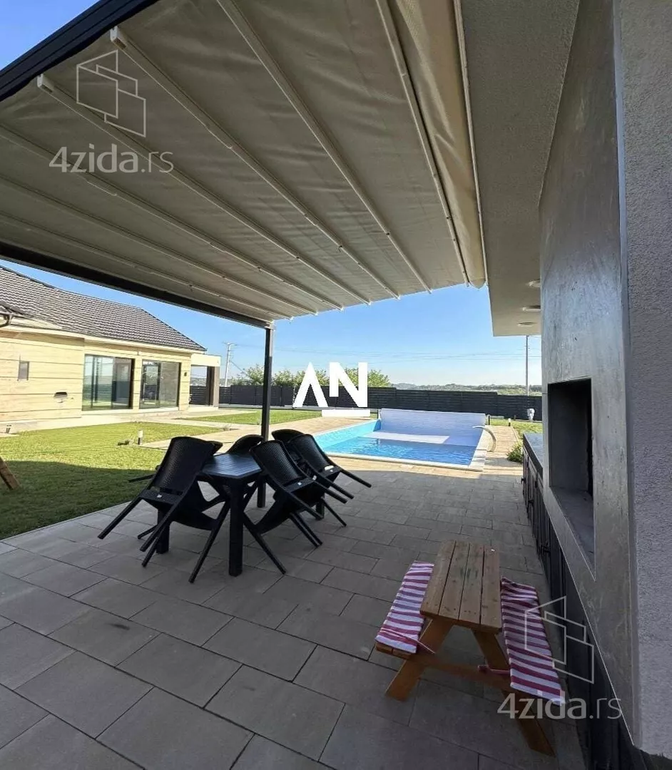 Kuća | 4zida