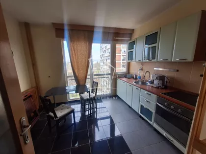 Ljutice Bogdana | 4zida.rs