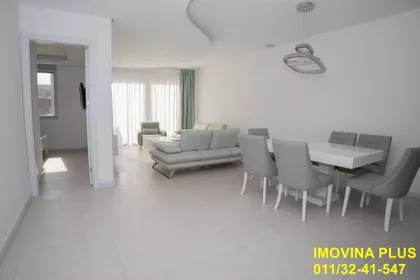 Tršćanska | 4zida.rs