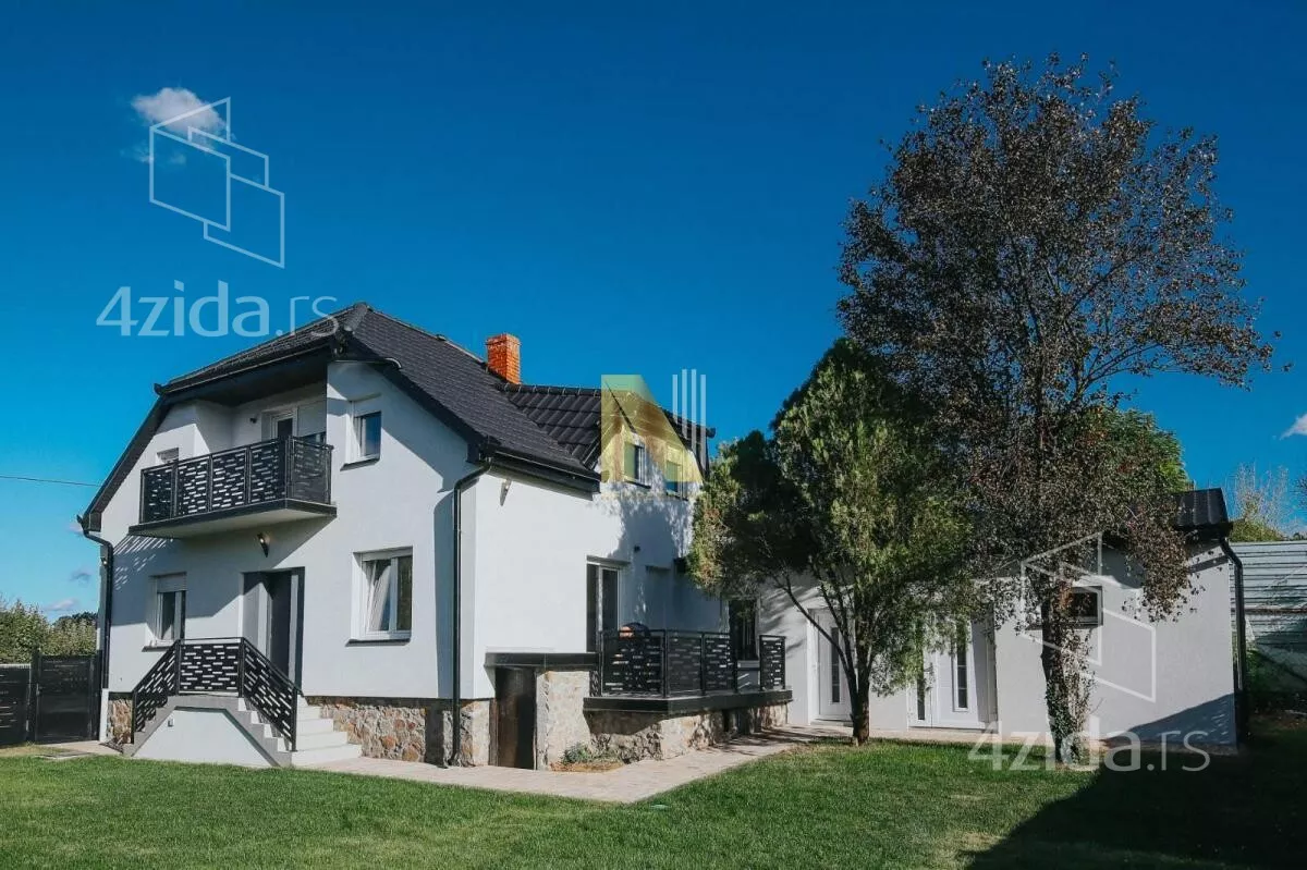 Kuća | 4zida