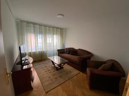 Krunski Venac | 4zida.rs