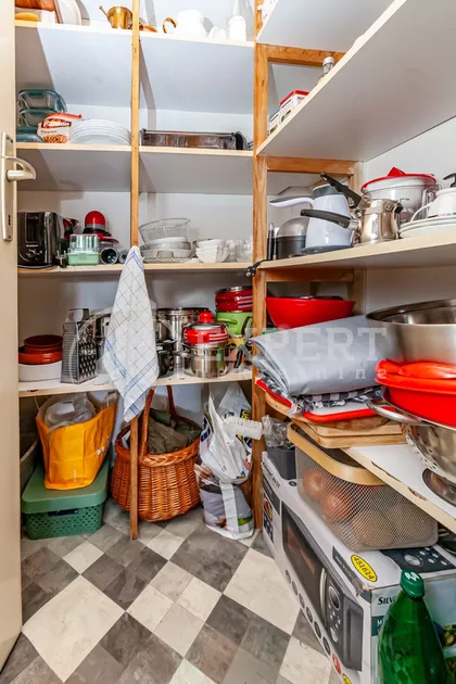 Pariske komune | 4zida.rs