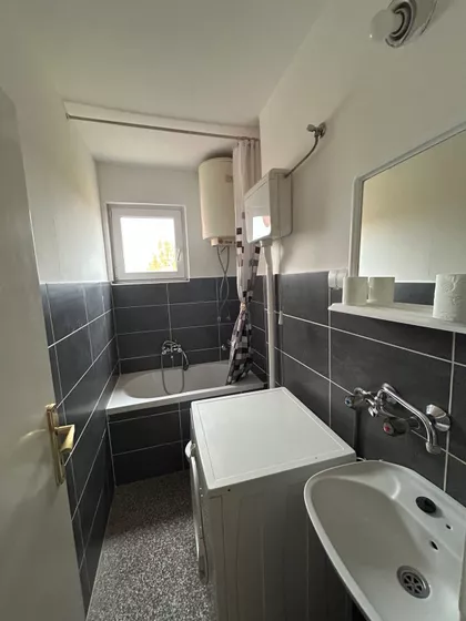 Kertvaroš | 4zida.rs