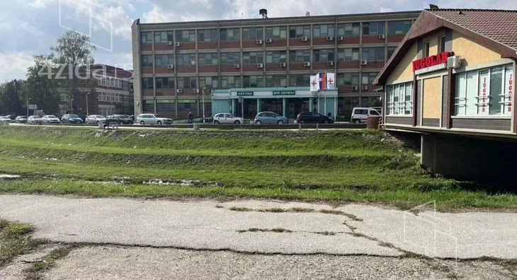 Poslovni prostor | 4zida
