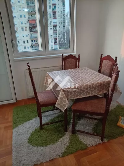 Bate Brkića | 4zida.rs